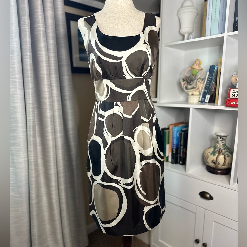 Banana Republic Brown and Cream Circle Midi Dress